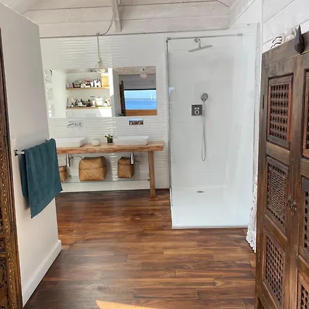 Villa Avec Ponton Privatif *